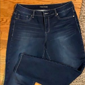 Maurices L skinny jeans
